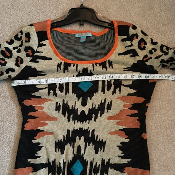 Flying Tomato Aztec Print Sweater Dress Anthropologie Size L/XL - Picture 9 of 11